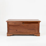 Cedar Blanket Chest – 40 Inches, Handcrafted, Rustic Brown